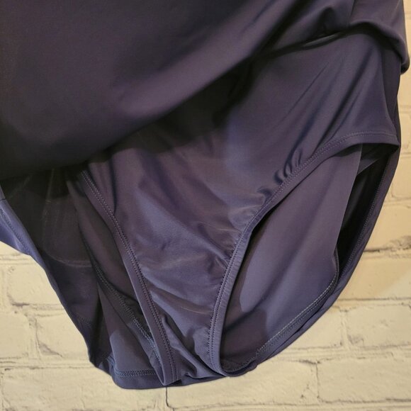 Island Escape Womens Plus Tummy Control Swim Skirt - Picture 3 of 5